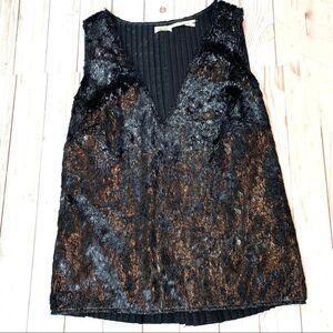 Leon Max Black VNeck Sleeveless Faux Fur Top Sz XS